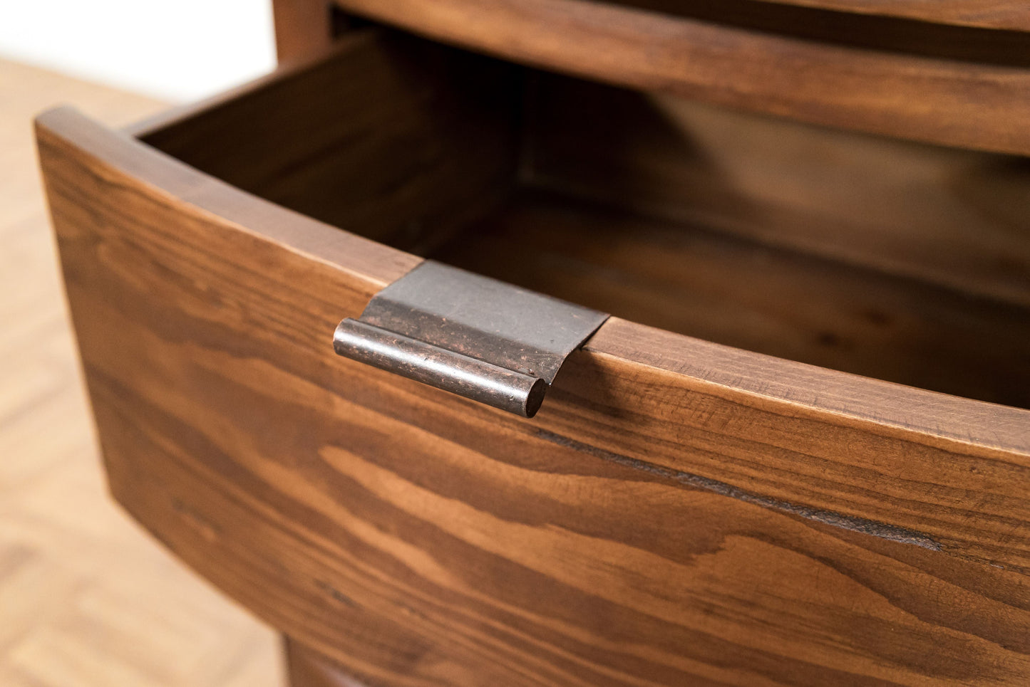Oscar 2 Drawer Bedside Table