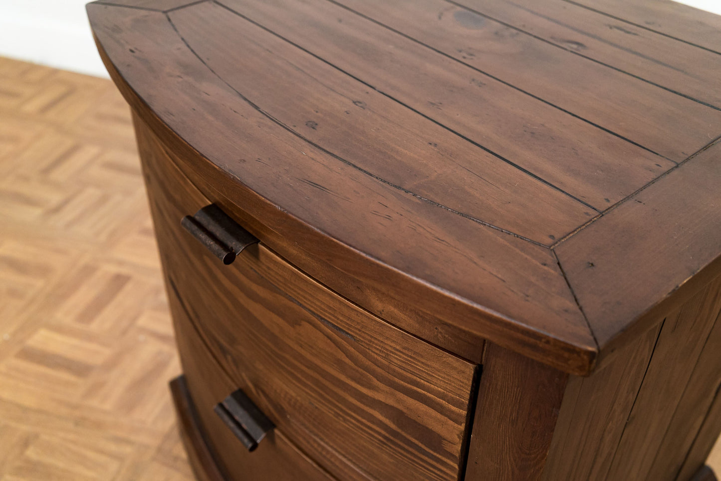 Oscar 2 Drawer Bedside Table