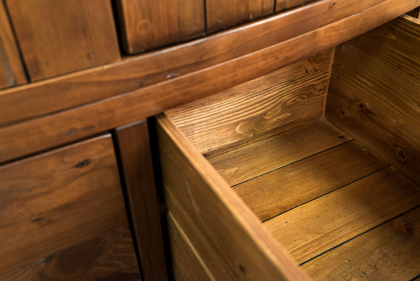 Oscar 2 Drawer Wardrobe