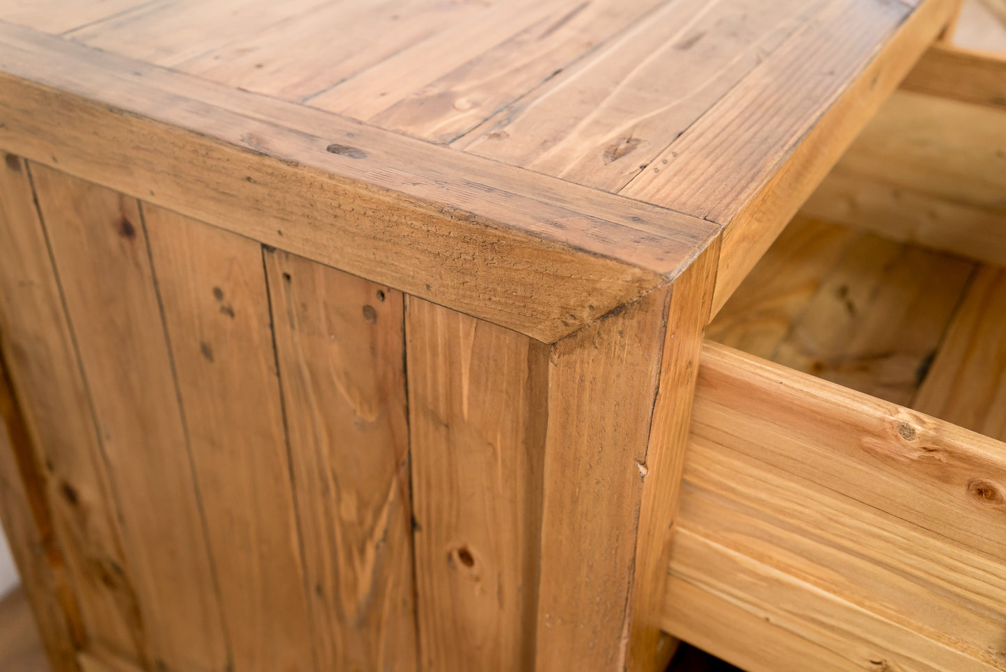Alba 2 Drawer Bedside