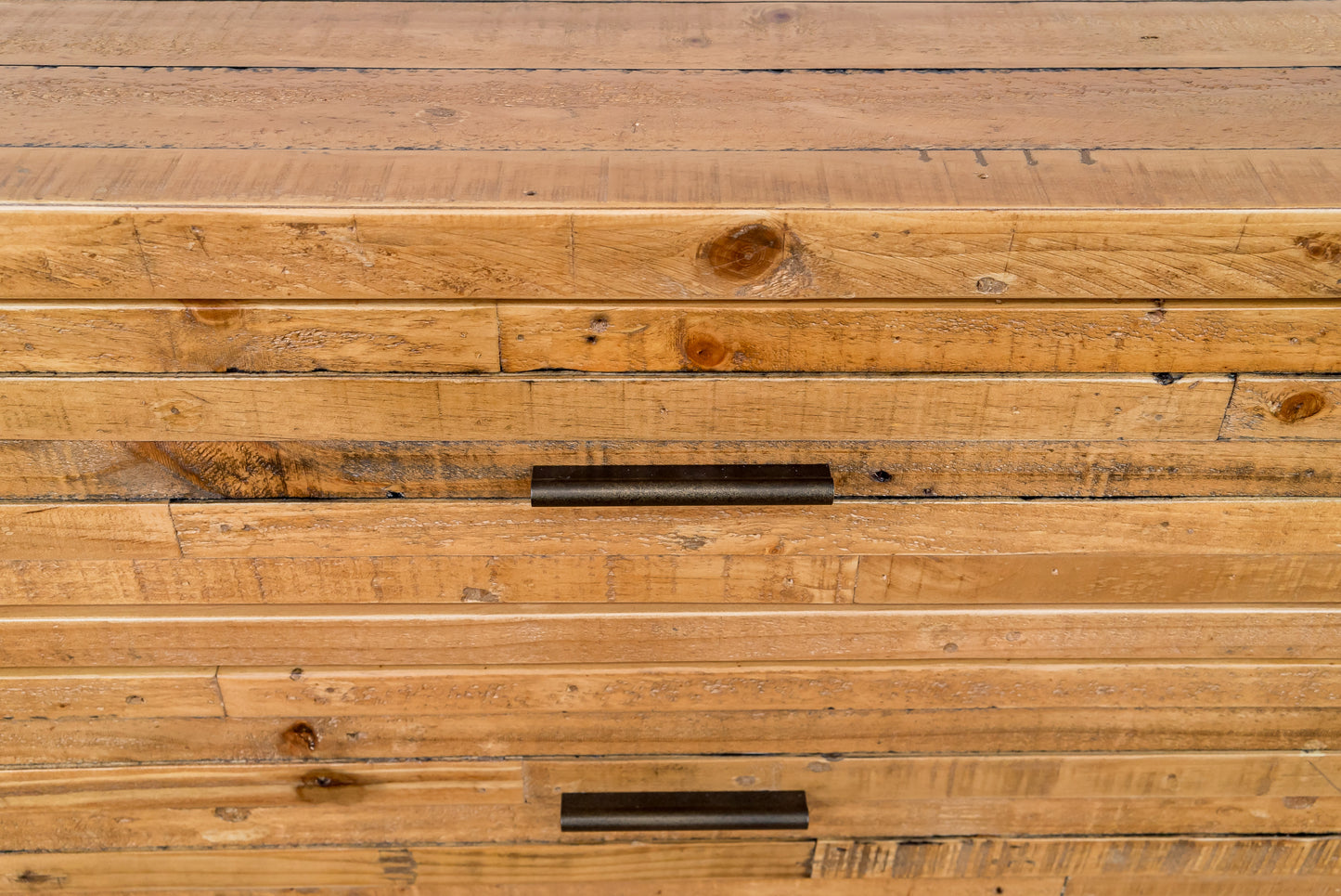 Alba Wide Chest