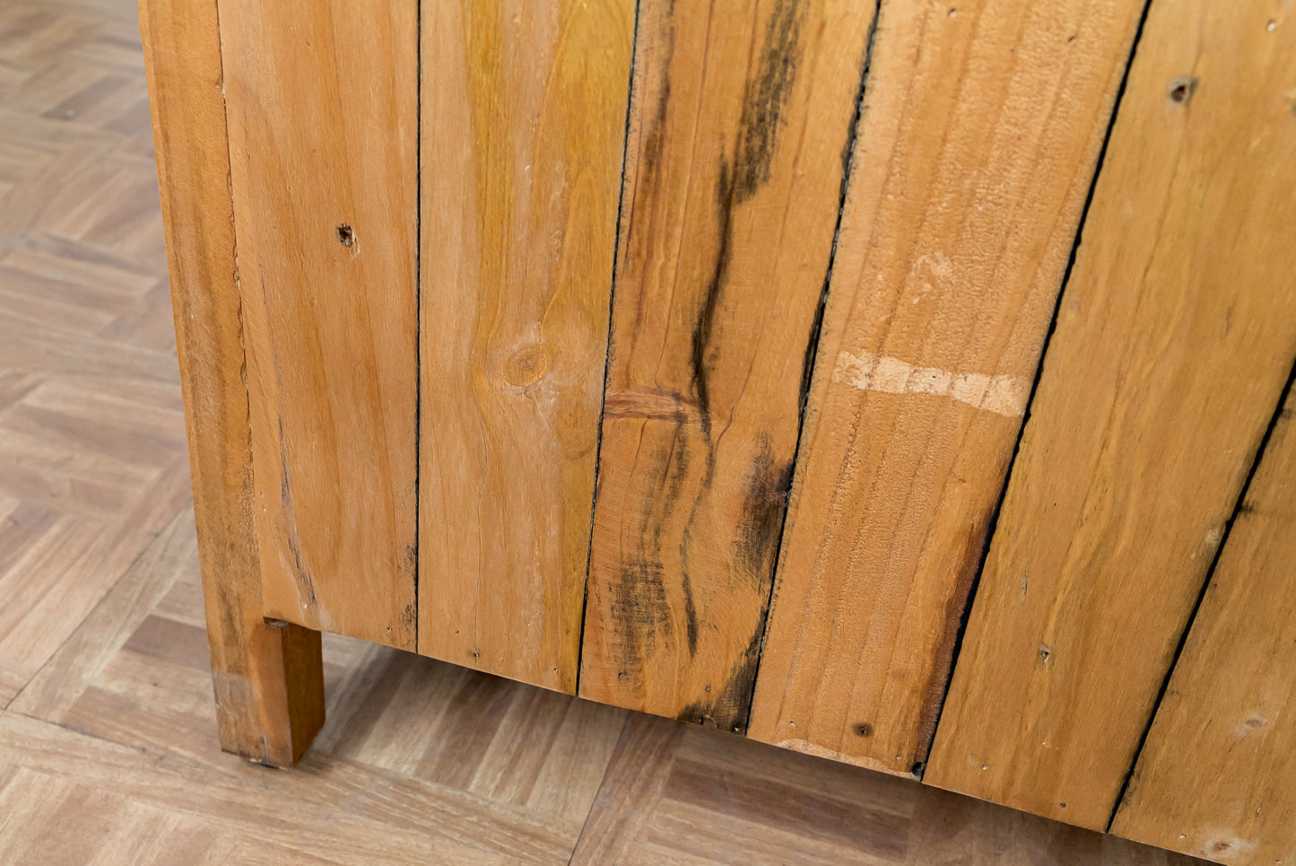 Alba Wide Chest