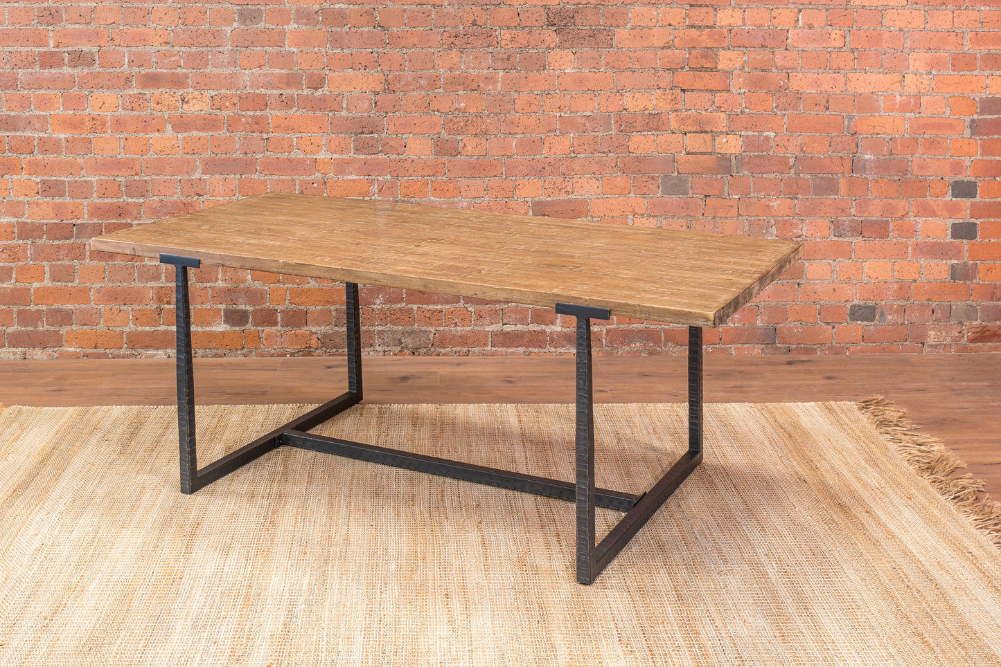 Polly Dining Table 6 seater