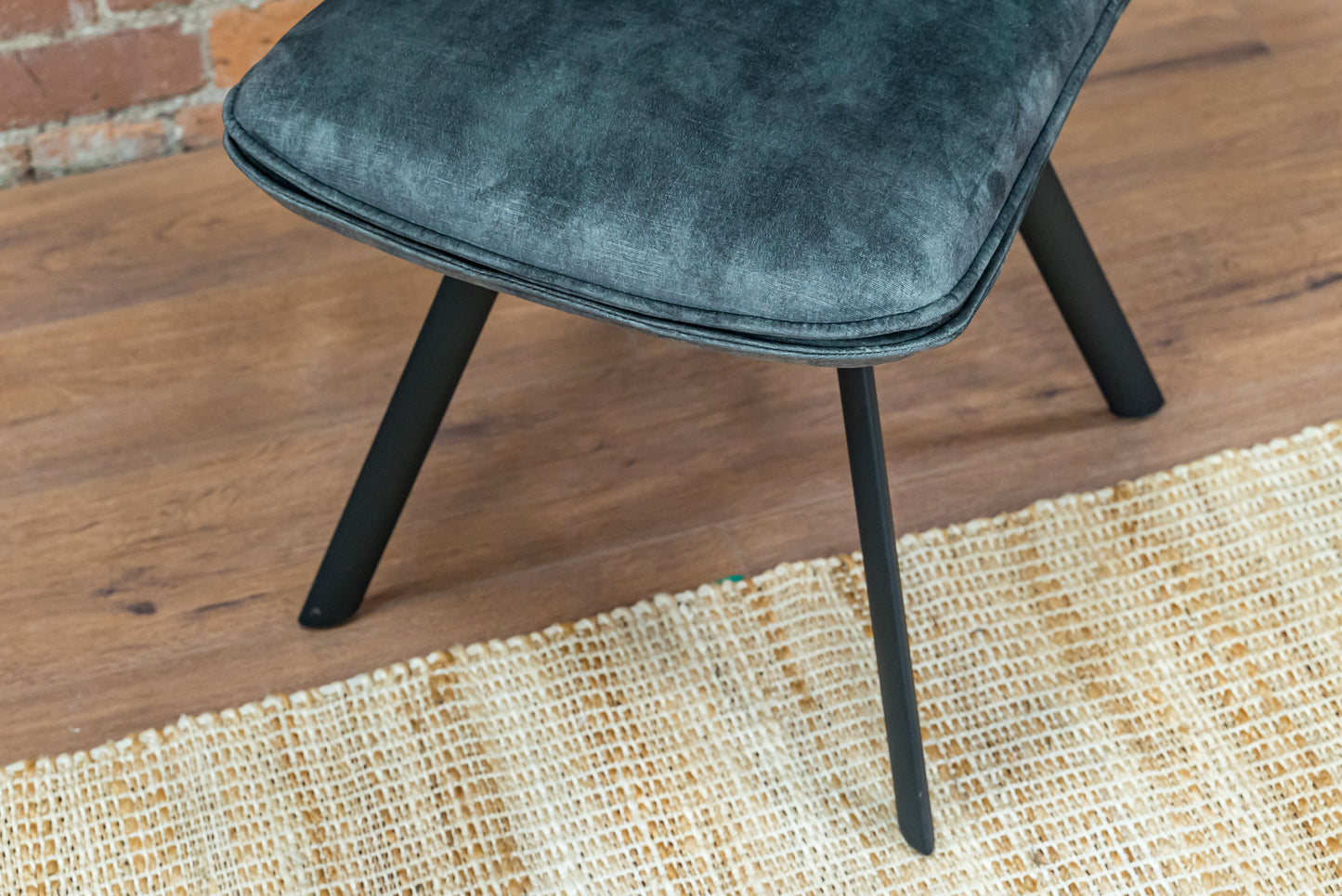 Polly Range Mary Chair in Olive