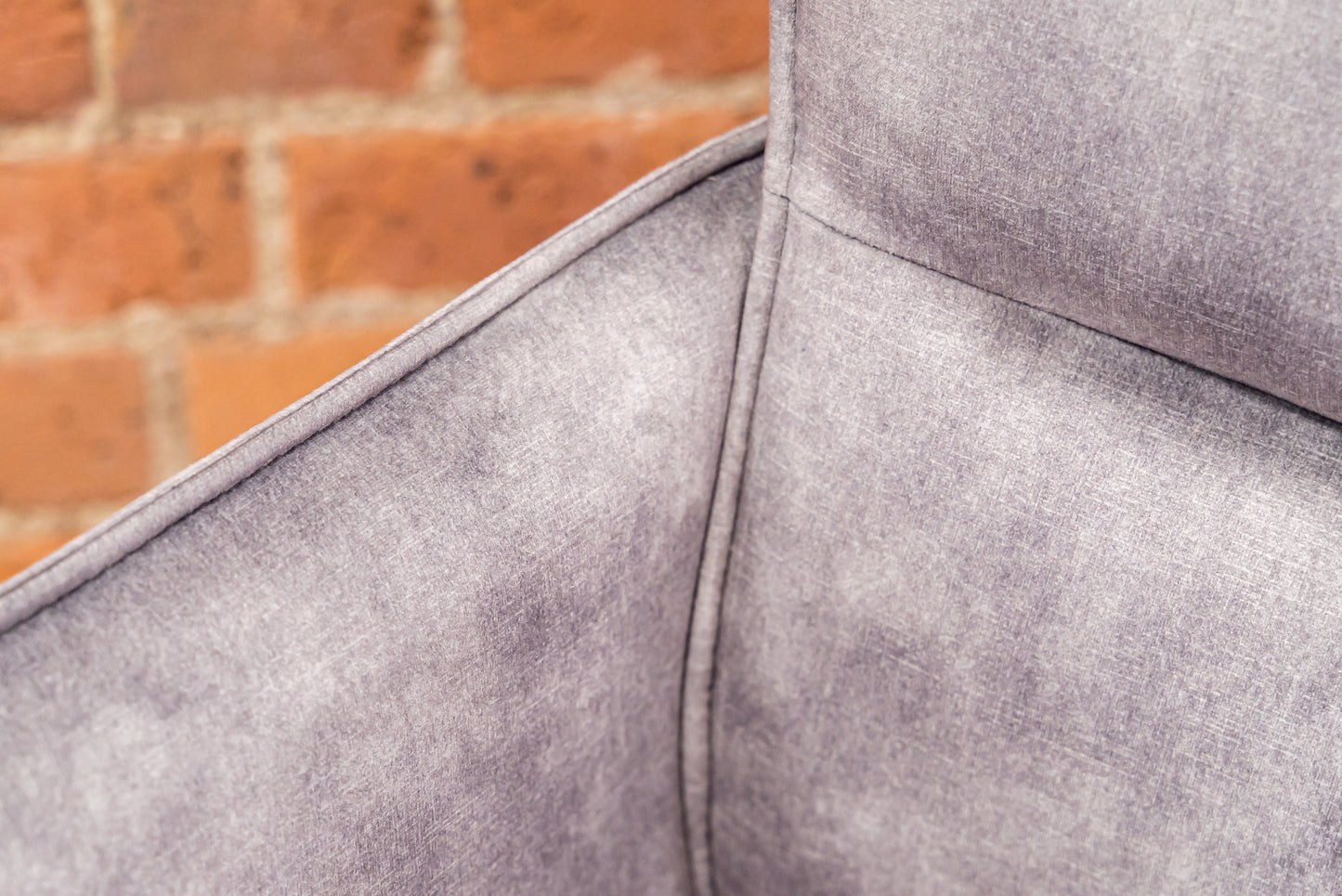 Polly Hollis Swivel Chair in Silver