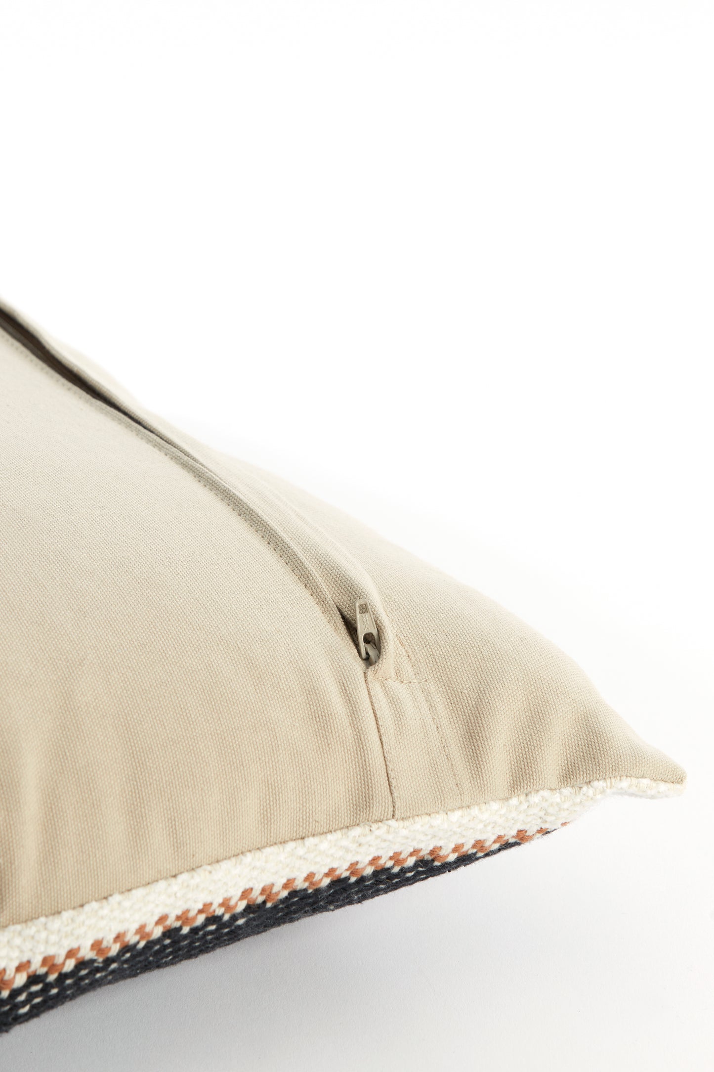 Timeless Duo Cushion
